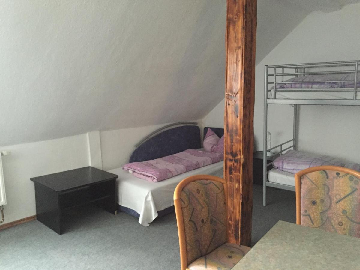 Ferienheim "Zur Krone" Hotel Oberwiesenthal Bagian luar foto
